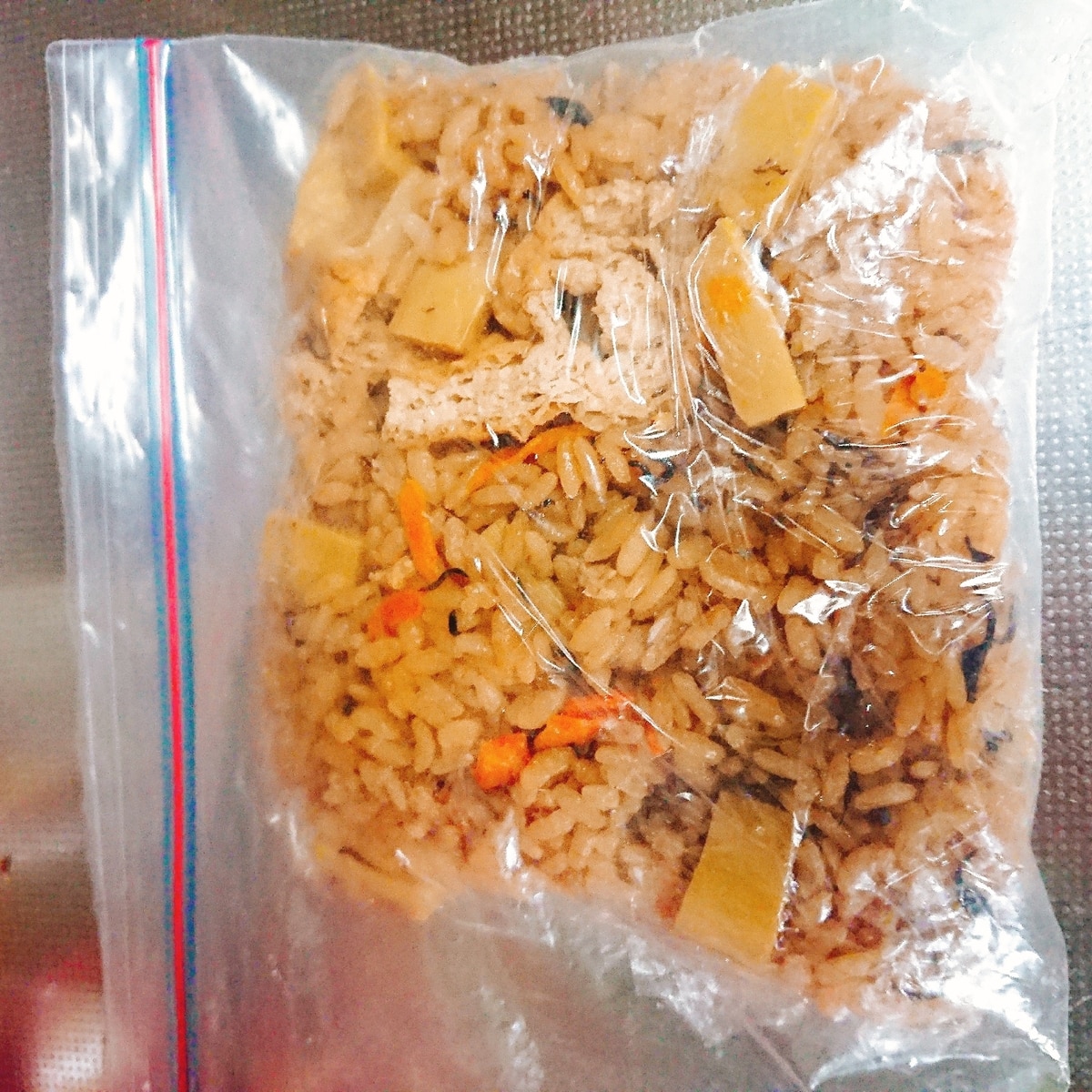 炊き込みご飯の冷凍保存には炊きたてを レシピ 作り方 By じゃが塩 楽天レシピ 炊き込みご飯の冷凍保存には炊きたてを レシピ 作り方 By じゃが塩 楽天レシピ